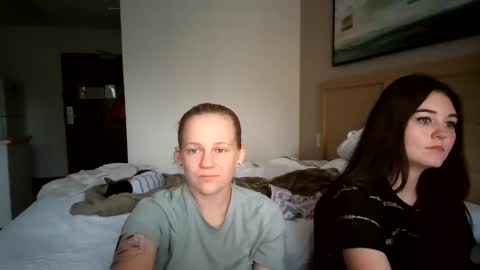 feyaa22 online show from 09-12-25, 04:29