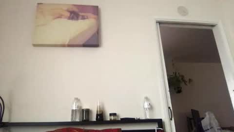   online show from 04-01-26, 09:56