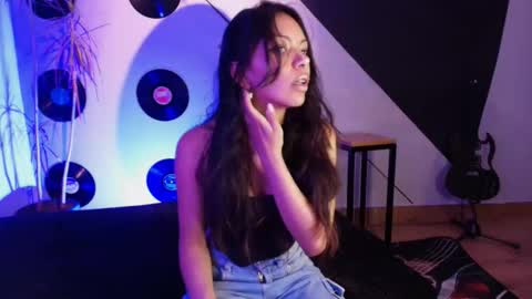 Julieta online show from 09-16-25, 07:15