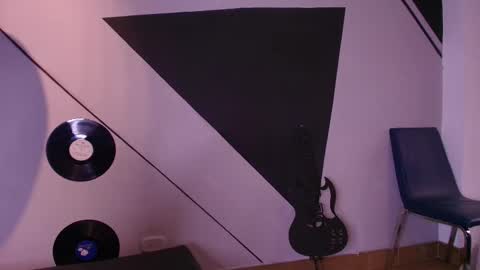 Julieta online show from 11-21-25, 07:23