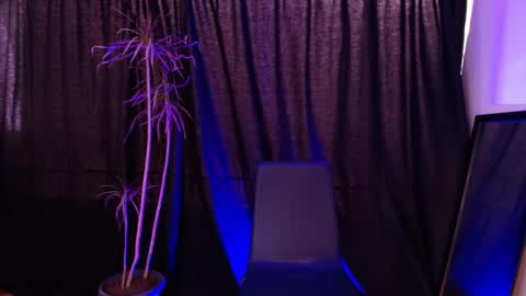 Julieta online show from 02-14-26, 06:48