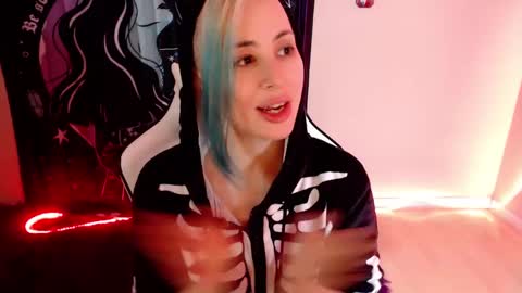 Goddess Lilith  - 111 tks to PM online show from 01-04-25, 04:55