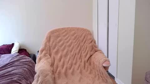 Snapshot of goddesslunadragonprincess chatting on 04-09-26, 04:23 goddesslunadragonprincess online show from 04-09-26, 04:23