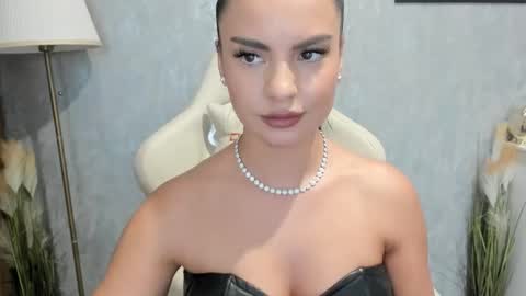 Mistress online show from 10-02-25, 02:24