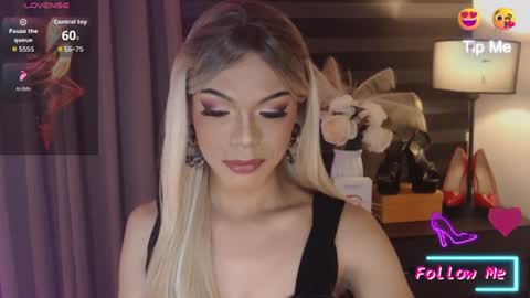 Michaella online show from 06-11-26, 07:12