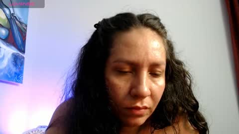  Naih Reyes online show from 10-27-25, 07:34