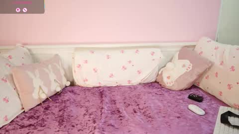 Snapshot of goddessofsubsahara chatting on 10-29-25, 01:24 hart online show from 10-29-25, 01:24