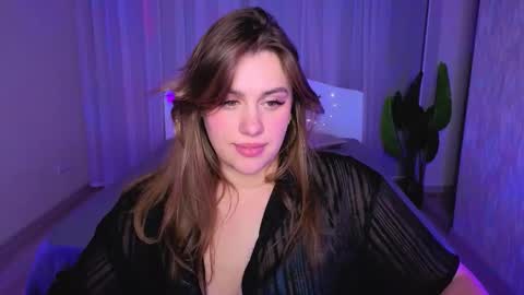 Snapshot of goga_li chatting on 10-20-25, 04:07 Lilya online show from 10-20-25, 04:07