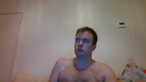 Snapshot of gogo12104 chatting on 01-21-25, 06:23 jme online show from 01-21-25, 06:23