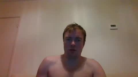 Snapshot of gogo12104 chatting on 12-17-25, 04:57 jme online show from 12-17-25, 04:57