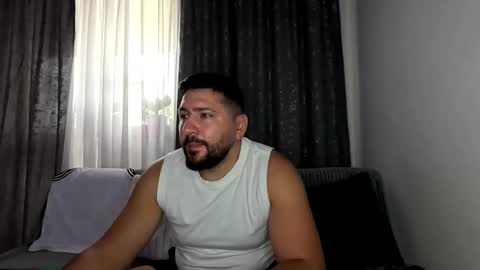 Snapshot of gold_alpha_boy chatting on 09-30-25, 08:30 gold_alpha_boy online show from 09-30-25, 08:30