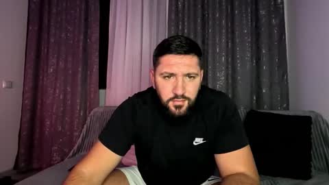 Snapshot of gold_alpha_boy chatting on 10-26-25, 06:36 gold_alpha_boy online show from 10-26-25, 06:36