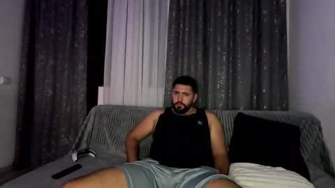 Snapshot of gold_alpha_boy chatting on 10-29-25, 04:53 gold_alpha_boy online show from 10-29-25, 04:53