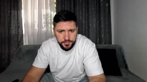 Snapshot of gold_alpha_boy chatting on 11-09-25, 10:24 gold_alpha_boy online show from 11-09-25, 10:24