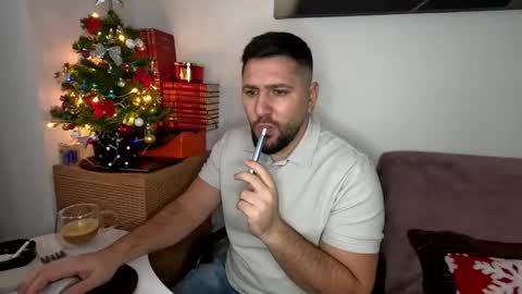 Snapshot of gold_alpha_boy chatting on 12-04-25, 09:51 gold_alpha_boy online show from 12-04-25, 09:51