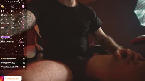 Snapshot of golden_alex chatting on 01-15-25, 10:13 Alex online show from 01-15-25, 10:13