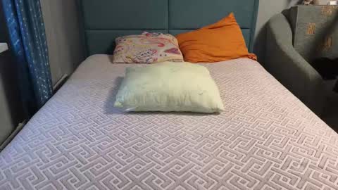 Golden boyyy21 online show from 10-30-25, 05:09