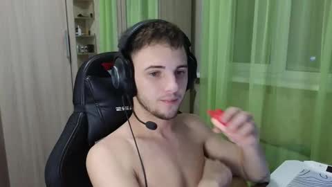 Golden boyyy21 online show from 01-11-26, 05:07