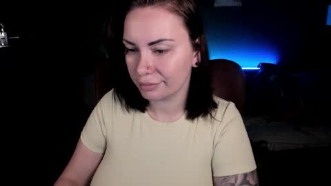 Snapshot of golden_sugar chatting on 02-24-26, 05:05 Shy in the streets but a freak in the sheets online show from 02-24-26, 05:05