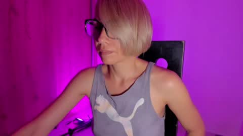 goldenrosa online show from 06-30-26, 07:15