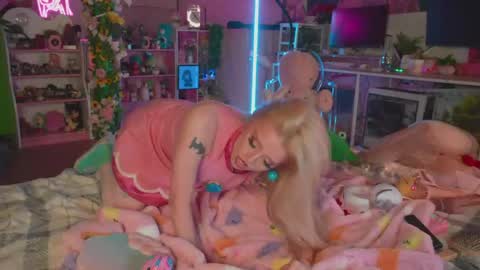 Sammy online show from 04-25-26, 08:50