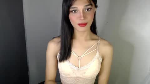 Lily is Gold online show from 03-02-25, 11:09