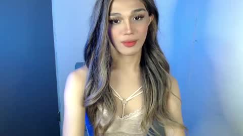 Lily is Gold online show from 03-05-25, 06:23