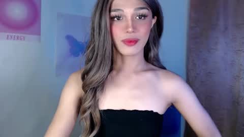 Lily is Gold online show from 03-08-25, 11:28