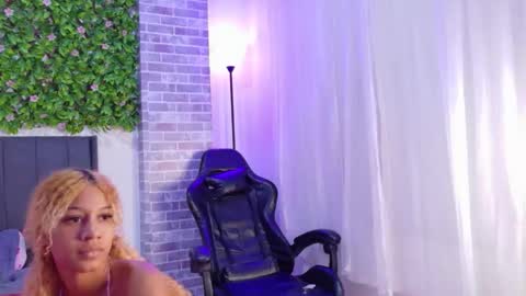 Moon  online show from 09-11-25, 03:50