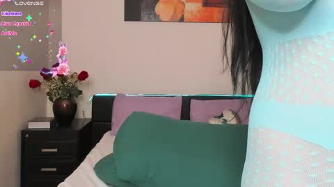 Luna online show from 04-26-26, 04:54