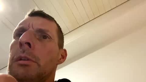 Snapshot of goldmedalexcellent chatting on 01-10-26, 04:42 Goldmedal online show from 01-10-26, 04:42