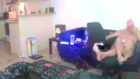 Snapshot of goldyguy011 chatting on 05-23-26, 12:09 goldyguy011 online show from 05-23-26, 12:09