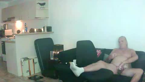 Snapshot of goldyguy011 chatting on 06-05-26, 11:38 goldyguy011 online show from 06-05-26, 11:38