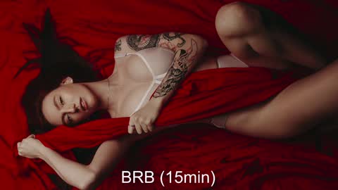 Snapshot of good__choice chatting on 12-22-24, 03:11 Polly online show from 12-22-24, 03:11