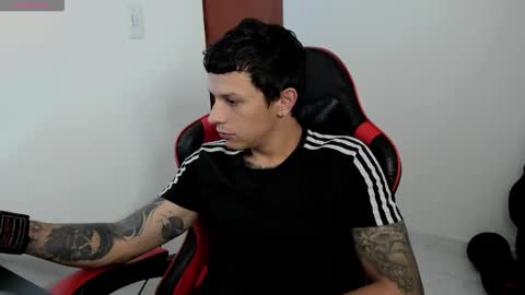 Snapshot of goodboy69i chatting on 09-13-25, 11:21 goodboy69i online show from 09-13-25, 11:21