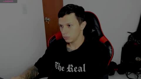 Snapshot of goodboy69i chatting on 11-13-25, 11:09 goodboy69i online show from 11-13-25, 11:09