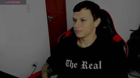 Snapshot of goodboy69i chatting on 11-14-25, 11:20 goodboy69i online show from 11-14-25, 11:20