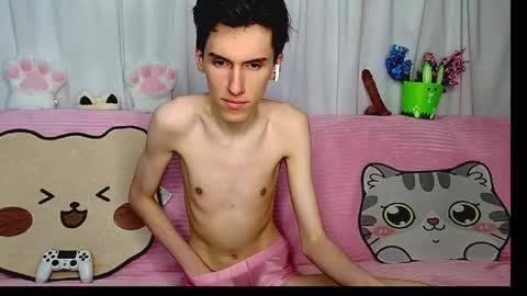 Luca online show from 05-15-26, 03:19