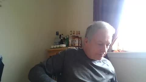 Snapshot of goodgriefnotagain chatting on 02-18-26, 11:06 Goodgriefnotagain online show from 02-18-26, 11:06