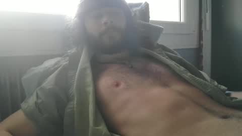 Snapshot of goodleek chatting on 11-06-25, 08:59 gooleek online show from 11-06-25, 08:59