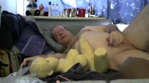 Snapshot of goofylicious_91 chatting on 02-13-25, 02:31 Peter online show from 02-13-25, 02:31