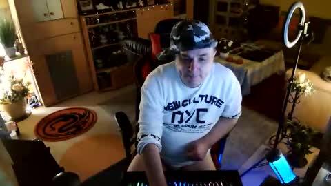 google5001 online show from 10-02-25, 03:35