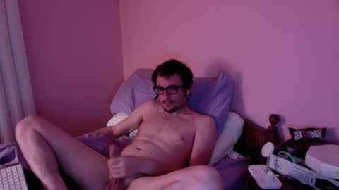 Snapshot of gooner4life88 chatting on 09-28-25, 04:07 gooner4life88 online show from 09-28-25, 04:07