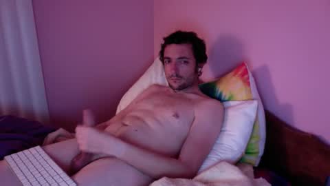 Snapshot of gooner4life88 chatting on 10-15-25, 05:29 gooner4life88 online show from 10-15-25, 05:29