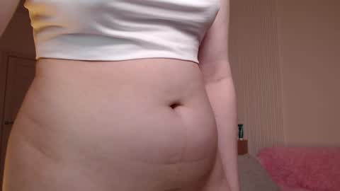 Yulia 24  online show from 06-01-26, 07:37