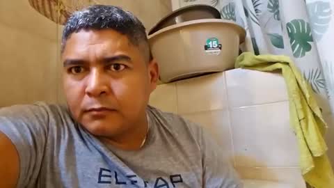 Snapshot of gordito_xx chatting on 01-17-26, 08:30 gordito_xx online show from 01-17-26, 08:30