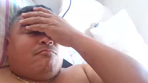 Snapshot of gordito_xx chatting on 04-15-26, 04:14 gordito_xx online show from 04-15-26, 04:14