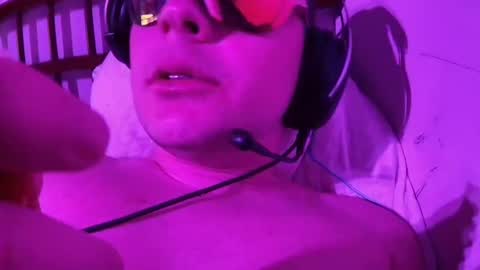 Snapshot of gorgemaster chatting on 11-11-25, 08:03 gorgemaster online show from 11-11-25, 08:03