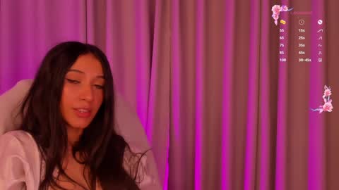 Snapshot of gorgeous_brunette chatting on 01-29-25, 02:21 Rose online show from 01-29-25, 02:21