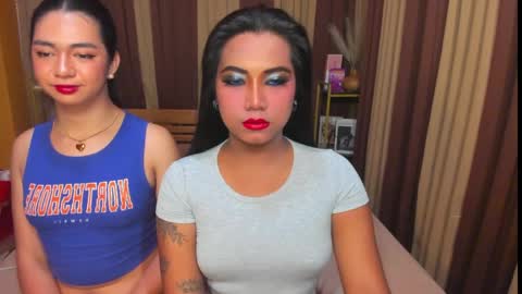 RIANA online show from 04-28-26, 07:35